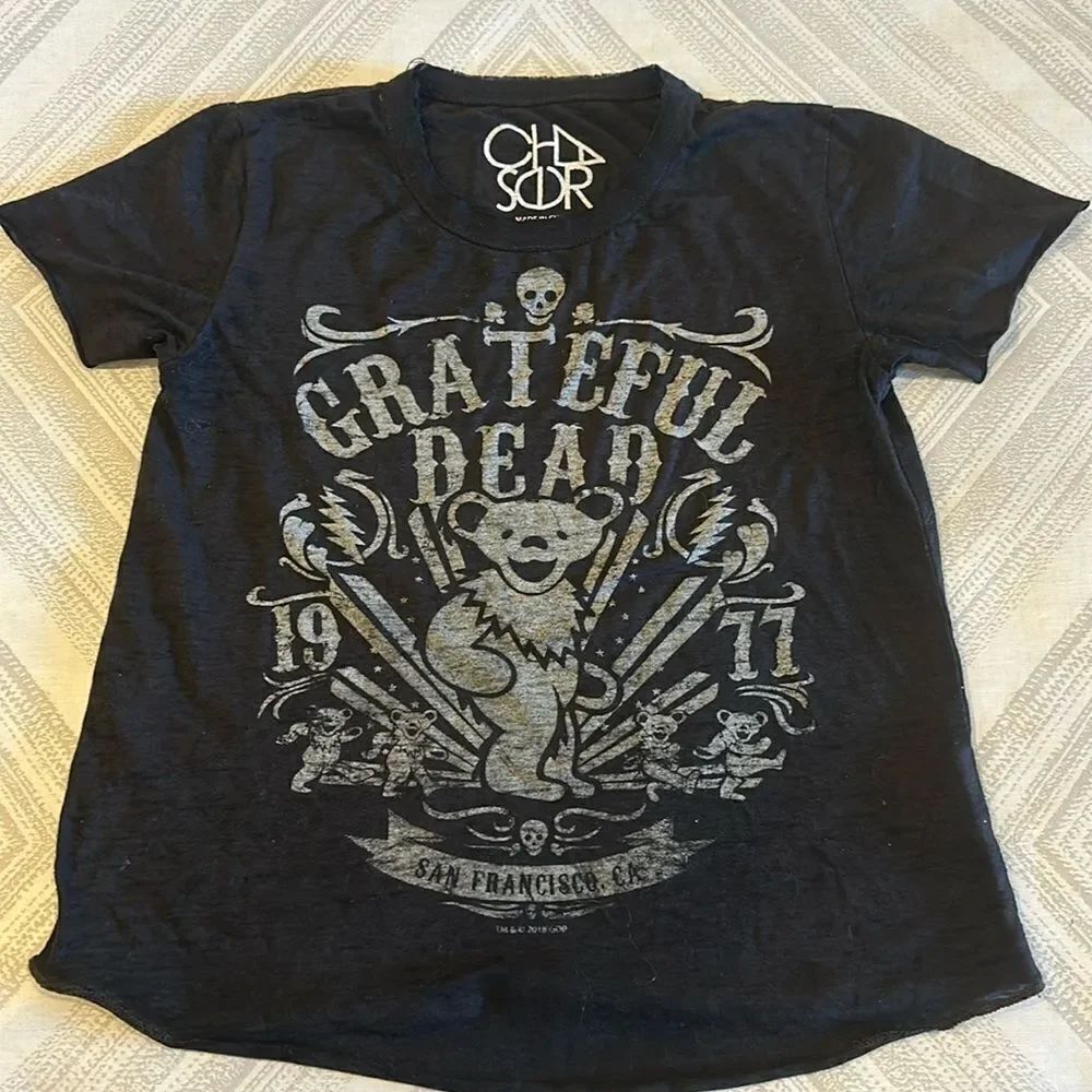 Chaser Girls Grateful Dead Faded Black Short-sleeve T-Shirt - Size 10